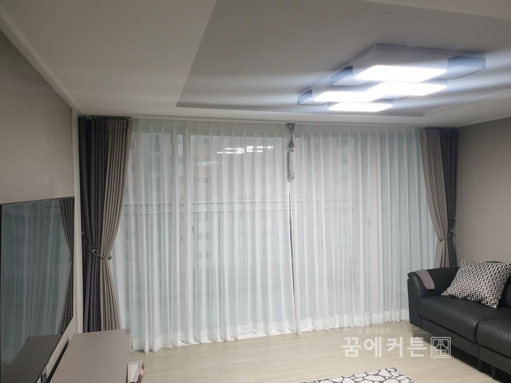 2000769928_fd23RYkA_d13a837cdd2ff13d482e92b412e4be6c6ad6e4ce.jpg 이미지크게보기