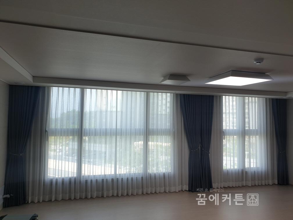 2000769928_vIZdSuV4_bf05830064f0ba36a0baaea078fb7cc79b9953f7.jpg 이미지크게보기