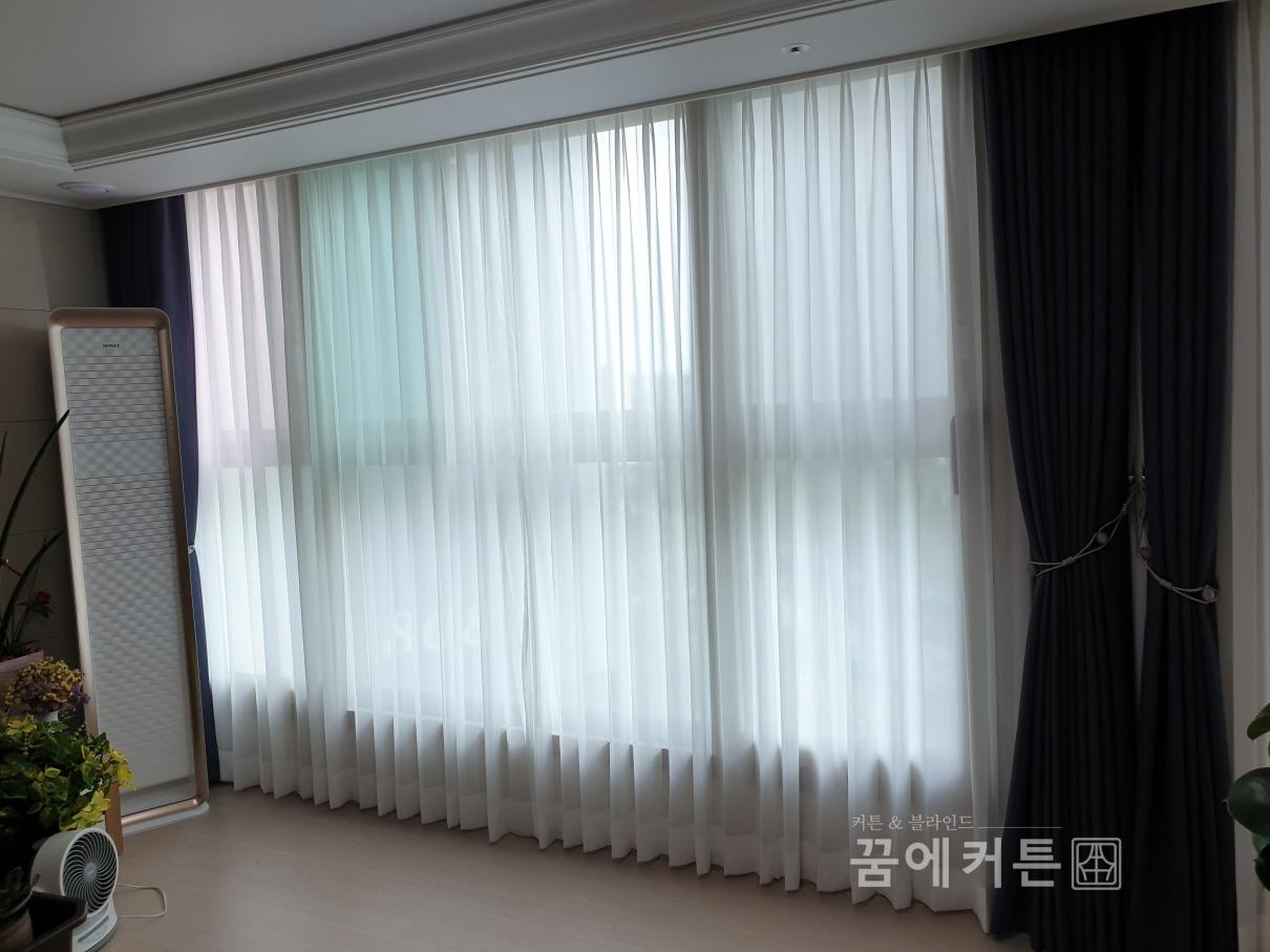 2000769928_4GQJMN8j_1bff956b6a194e077576814506ba94fea50c8005.jpg 이미지크게보기