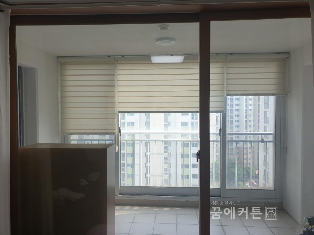 2000769928_6AjlfJQO_199420fff18c6068c8e8b7185e334e5f4f118aaf.jpg 이미지크게보기