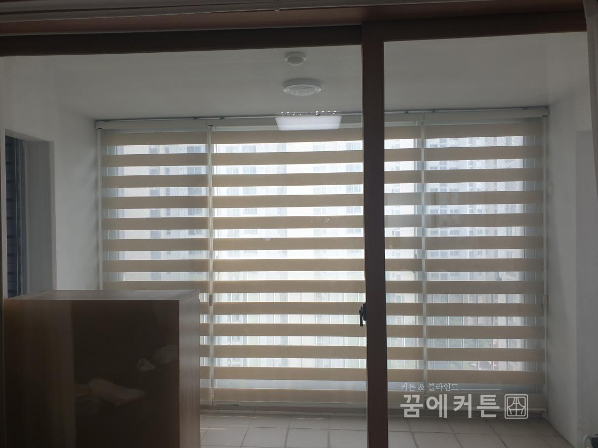 2000769928_TzfiIey6_36c401234ba1055e23fd374ab6cd8e86844d67d7.jpg 이미지크게보기