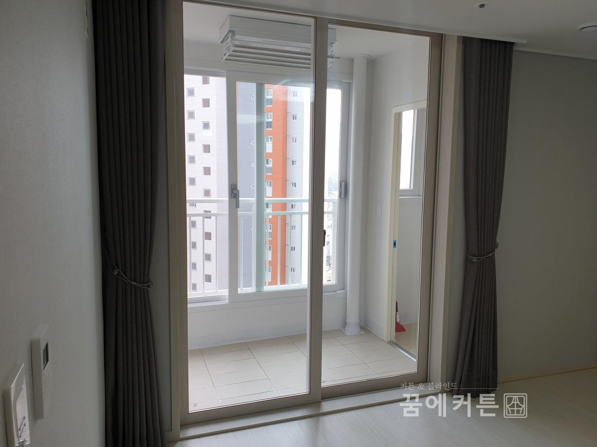 2000769928_bYwEfhsP_6ccea2a157e63e96efad8105ad822bbe3ea0a32e.jpg 이미지크게보기