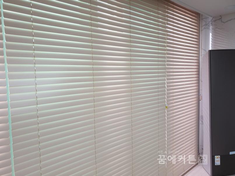 2000769928_nPxMES0r_37729e7ca13cb8931d27eb7916a9576bd6cee35c.jpg 이미지크게보기